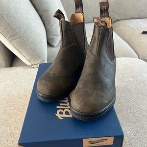 Blundstone 585 Rustic Brown Chelsea boots women’s size 8